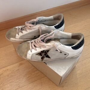Golden goose super star
Suede toe and leopard star black glittery heel